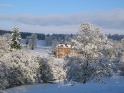 Sorn Castle view from the river ayr way walk Dec'2009